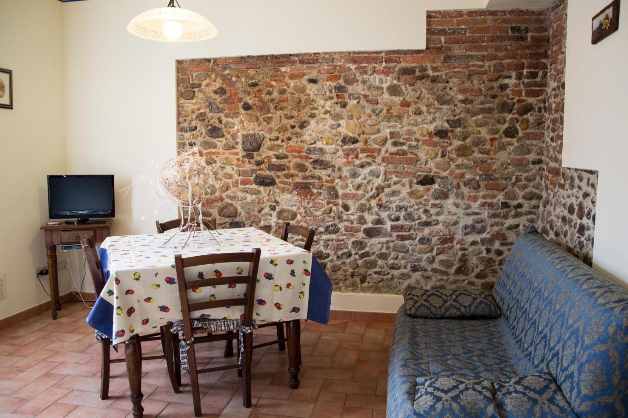 Room In Farmhouse - Apartment In Farmhouse Casolare Dei Fiori Chiesina Uzzanese 외부 사진